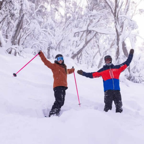 Hire skis or snowboards or snowplay gear from the leaders in budget snow rentals, jindabyne